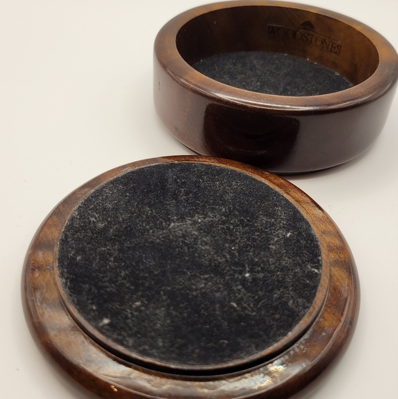 Vintage Woodstone Lined trikent Box with Handpainted Flowers/ Natural Agate Lid - Picture 5 of 7